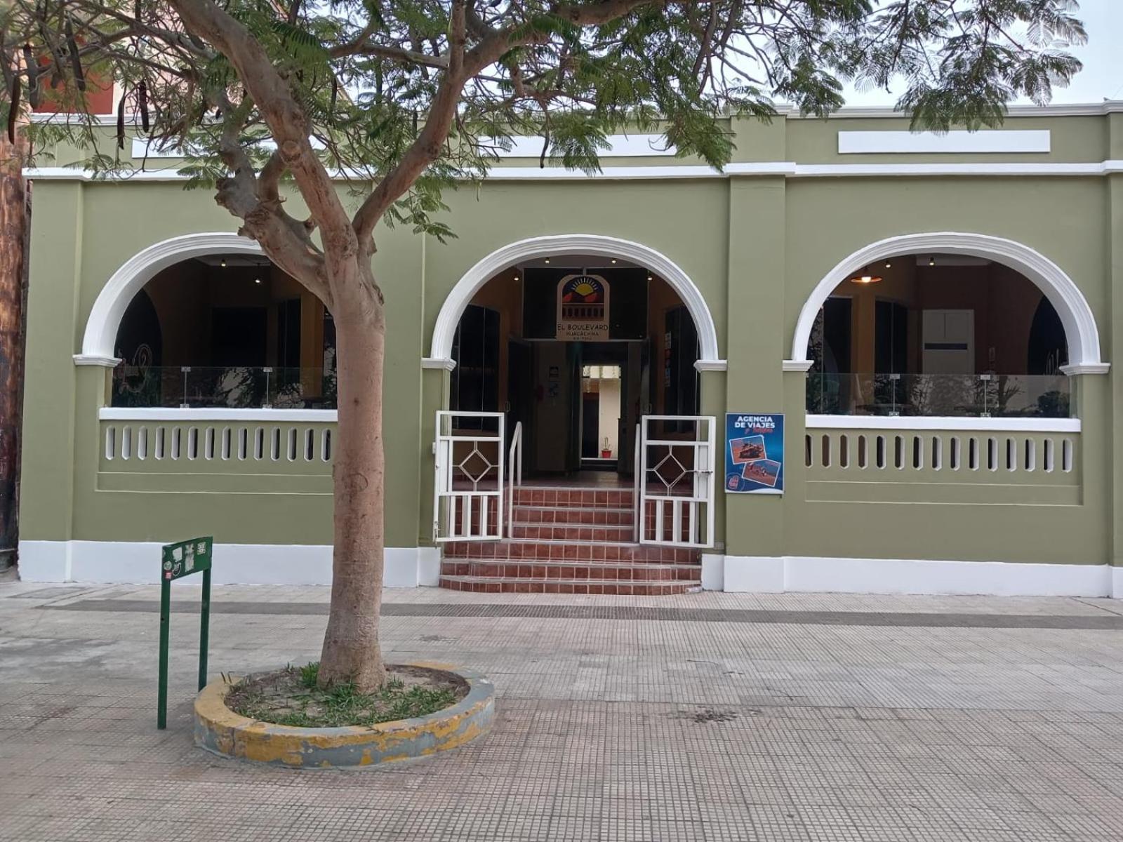 El Boulevard De Huacachina Ica Bagian luar foto